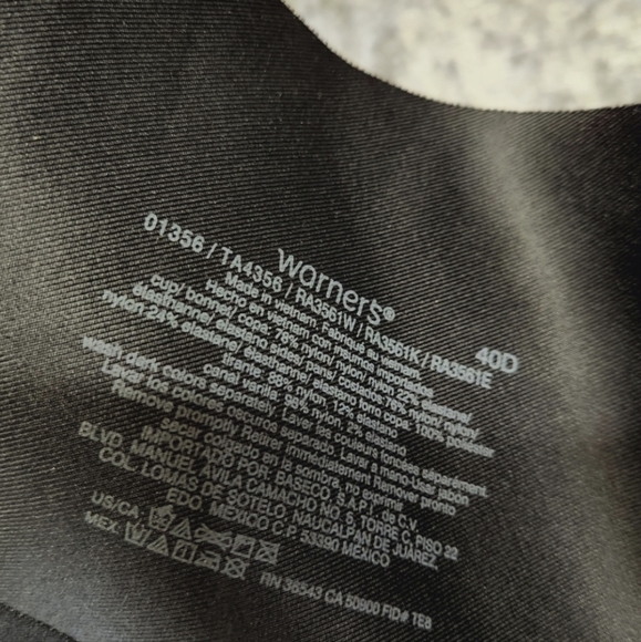 Warners Black Underwire T-Shirt Bra 40D Lightly Lined Plunge Lingerie 01356 - Picture 5 of 5